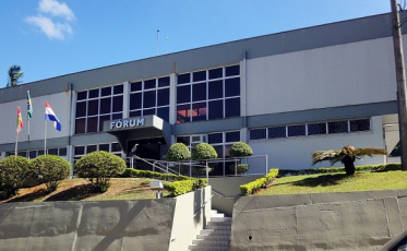 Júri popular em Orleans condena homem por tentativa de homicídio qualificado