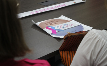 De olho nos direitos das mulheres com câncer