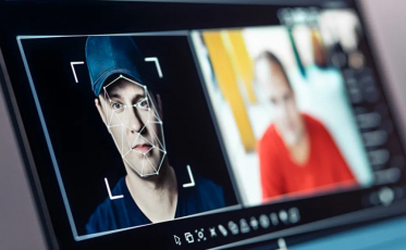 Deepfakes ampliam riscos de golpes e crimes virtuais, alertam especialistas