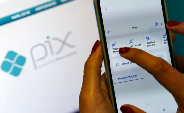 Boletos podem ser pagos por Pix a partir desta segunda-feira