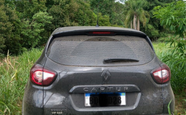 Carro roubado no Rincão é encontrado numa roça de milho