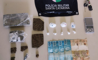 PM prende dois homens por tráfico de drogas em Garopaba