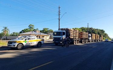 Caminhões com mais de 34 toneladas acima do peso são autuados em rodovia