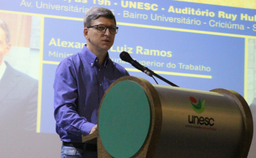 Respaldo e experiências internacionais aplicadas ao desenvolvimento do Sul