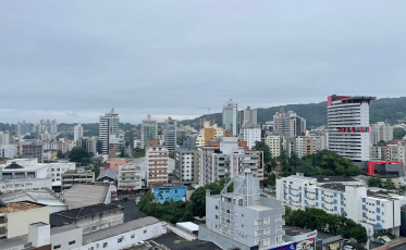 Começo da semana será de altas temperaturas 