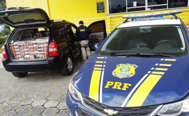 PRF apreende cigarros contrabandeados para o sul (VÍDEO)