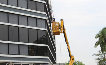 Em Içara, Murialdo isolado e Paço em obras