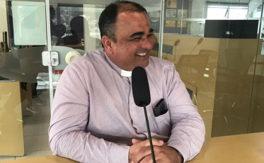 O motoqueiro que virou padre