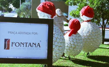 A chegada do Papai Noel da Fontana