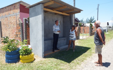 Pedido atendido resulta em plantio de flores