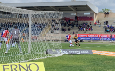 Criciúma empata em Curitiba: 0 a 0 com o Paraná