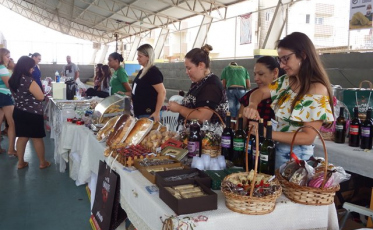 Primeira Feira Municipal de Páscoa em Balneário Arroio do Silva