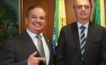 Bolsonaro vai receber bancada federal de Santa Catarina