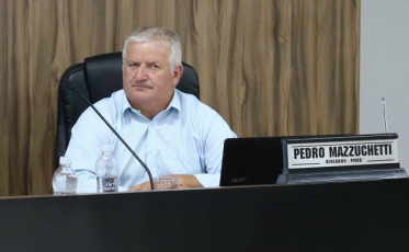 Câmara de Içara homenageia a Librelato