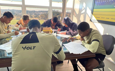 Pesquisa com atletas da base do Criciúma avança para nova fase de coletas