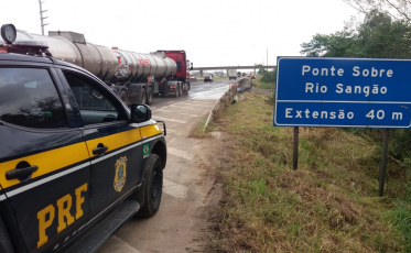BR-101: Ponte recuperada, trânsito liberado em Sangão