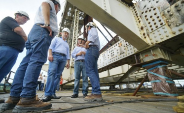 Governador espera inaugurar Ponte Hercílio Luz em dezembro
