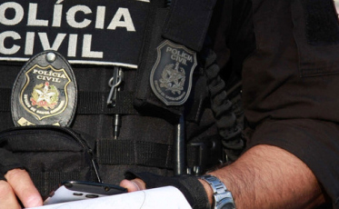 Suspeito de ter assaltado padaria com namorada é preso pela Polícia Civil