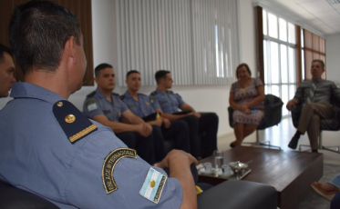 Policiais argentinos reforçam operação de verão em Santa Catarina