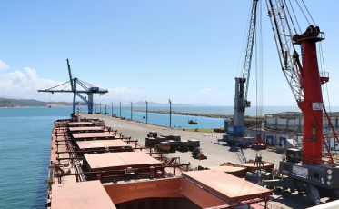 Exportação de milho por Imbituba bate recorde