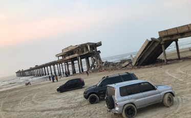 Dois meses após desabar, plataforma do Rincão ainda não tem destino certo  