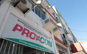Procon suspende a comercialização de emagrecedores