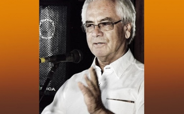 O dono do melhor mel do mundo no Nomes e Marcas