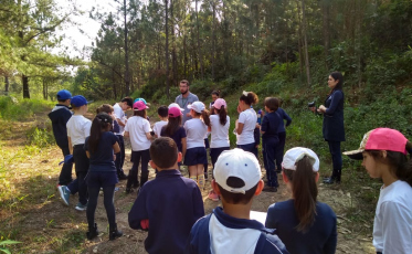 Estudantes visitam nascente do Rio Criciúma
