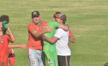 Time da Raça inicia trabalhos e terá a permanência de Roberto Volpato nas metas