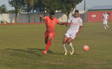 Próspera perde outra e se preocupa com rebaixamento