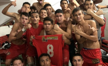 Próspera é semifinalista do Catarinense Sub-17