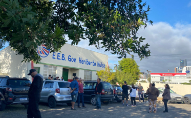 Como foi a primeira hora do Dia do Voto