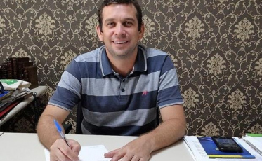 Prefeito do PT assume a presidência da FECAM