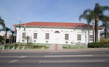 Cocal do Sul lança concurso público e processo seletivo