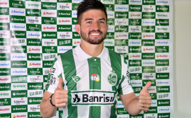 Criciúma negocia com Guilherme Queiroz 