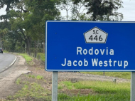 Rodovia SC-446, entre Forquilhinha e Maracajá | Foto: Geórgia Gava/4oito