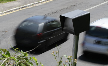 Furou sinal, parou na faixa, é multa!