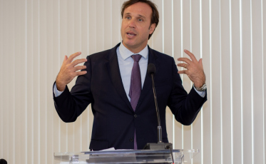 “Fere dois princípios: legalidade e anterioridade”, afirma presidente da OAB-SC