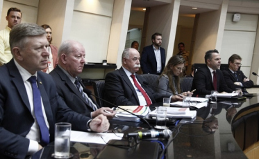 Tramitação da Reforma Administrativa na Alesc entra na fase final