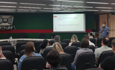 Profissionais das UBS de Criciúma discutem agenda odontológica municipal