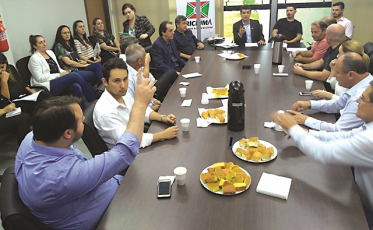 Projeto que regulamenta transporte por aplicativos vai à Câmara