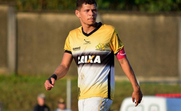 Volante vibra com a vaga do Tigre na semifinal