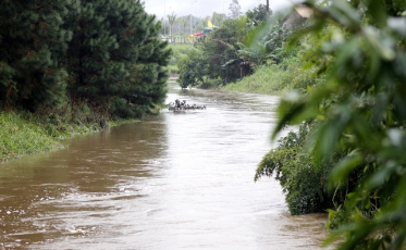 Prefeitura monitora nível de rios em Criciúma
