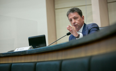 Impeachment: A volta de Carlos Moisés. Ele foi absolvido por 6 votos a 3