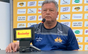 Cavalo cobra a defesa e menciona alívio com o empate