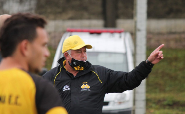 Em Brusque, só a vitória para fechar o turno no G-4