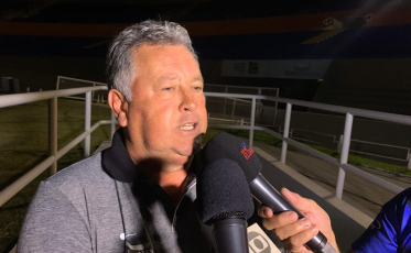 Um jogo decidido pela bola parada, observa Cavalo