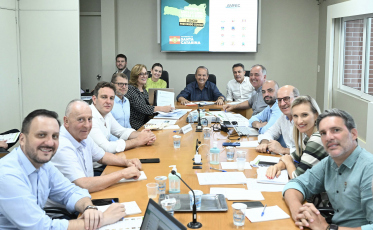 Prefeita de Urussanga e governador alinham investimentos para a Rodovia dos Mineiros