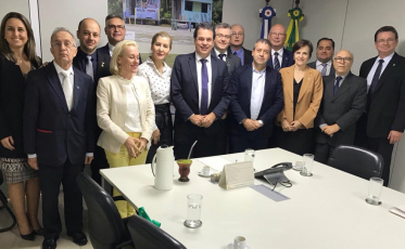 Minotto busca termo de cooperação entre Acafe e Funasa