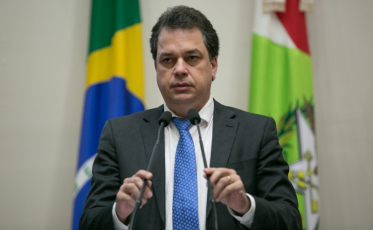 Deputado pede reformas em sete escolas de Araranguá